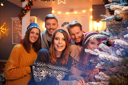 🤣 Funny Christmas Ornament - Humorous Design for Tree Decoration, Perfect Gift for Family Gatherings 🎁📦