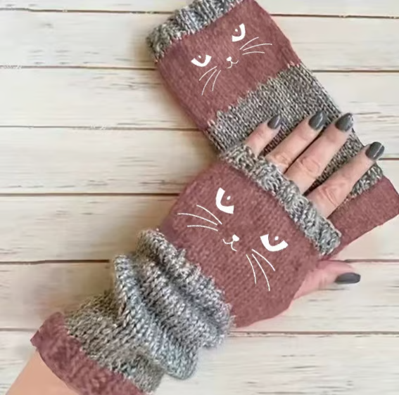 🐱 Cute Women’s Knitted Cat Gloves — For Warm Hands & Free Fingers🧶