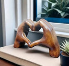 💕 Heart Statue