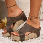 🔥Women's Wedge Sandals with Studded Details