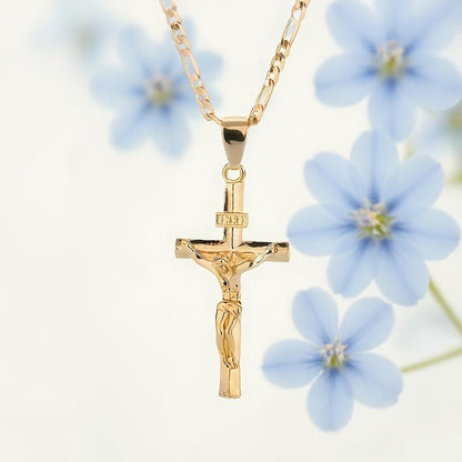 ✝️ Gold Crucifix Necklace – Detailed INRI Motif, Adjustable Figaro Chain & Hypoallergenic Finish 💛