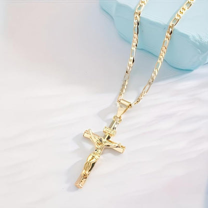 ✝️ Gold Crucifix Necklace – Detailed INRI Motif, Adjustable Figaro Chain & Hypoallergenic Finish 💛