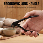 🔥Curved Stainless Steel Nail Clippers – Ergonomic and easy for seniors to use